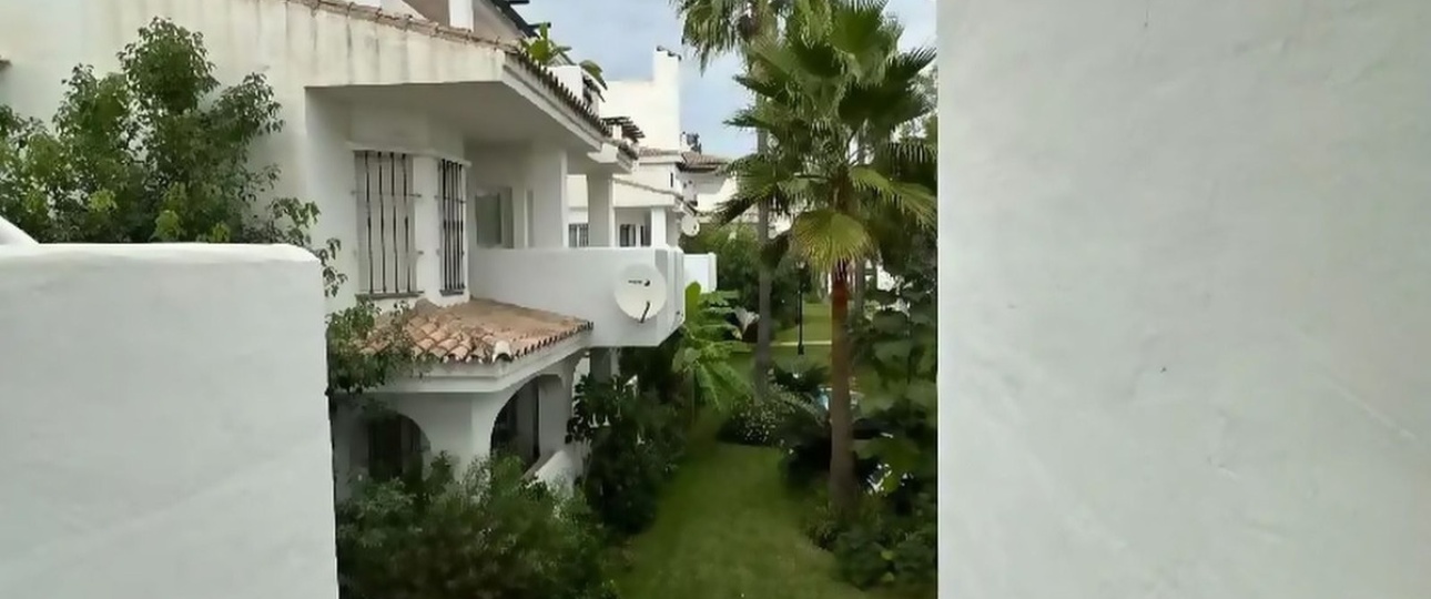 Rynek wtórny - apartment - Marbella - Nueva Andalucía