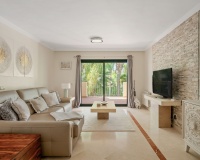 Rynek wtórny - apartment - Marbella - Nueva Andalucía
