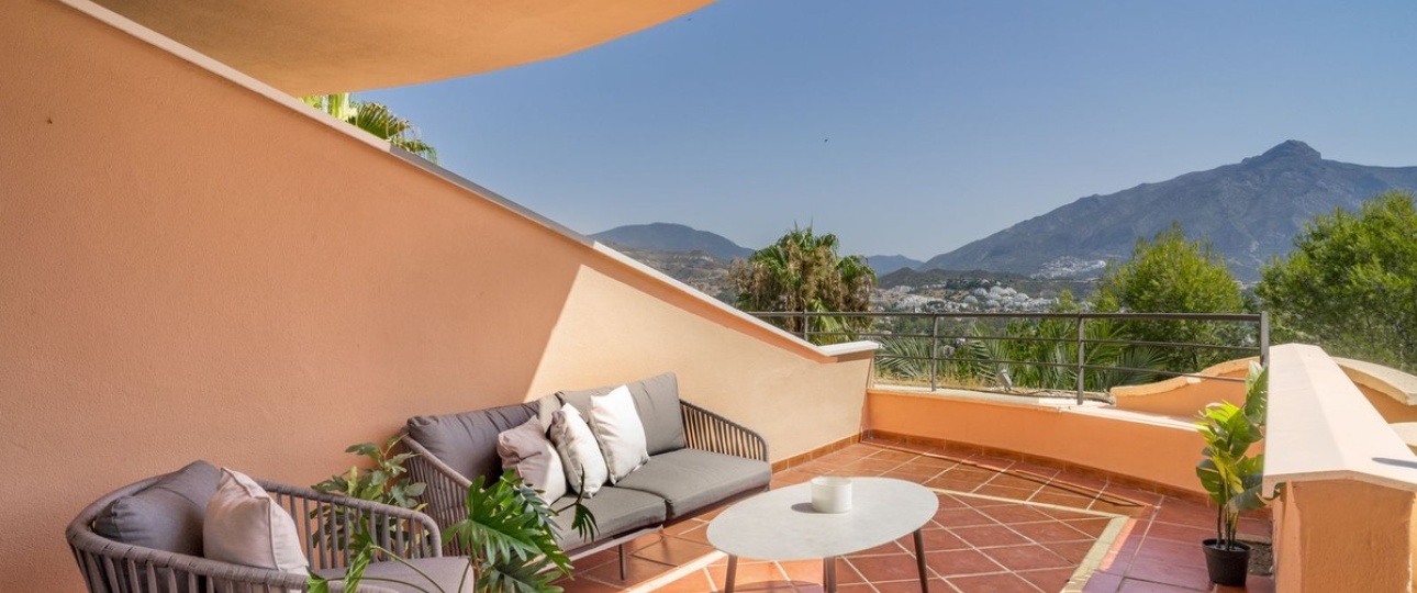 Rynek wtórny - apartment - Marbella - Nueva Andalucía