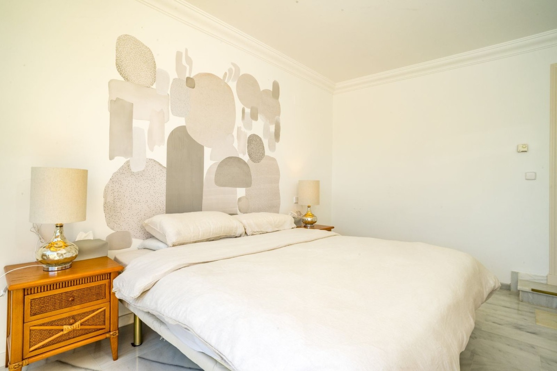 Rynek wtórny - apartment - Marbella - Nueva Andalucía