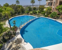 Rynek wtórny - apartment - Marbella - Nueva Andalucía