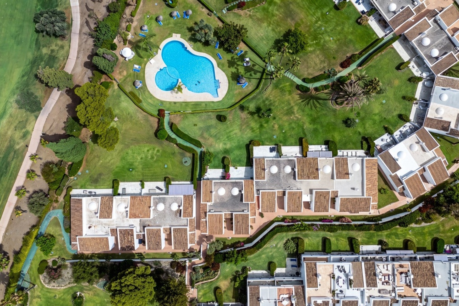 Rynek wtórny - apartment - Marbella - Nueva Andalucía