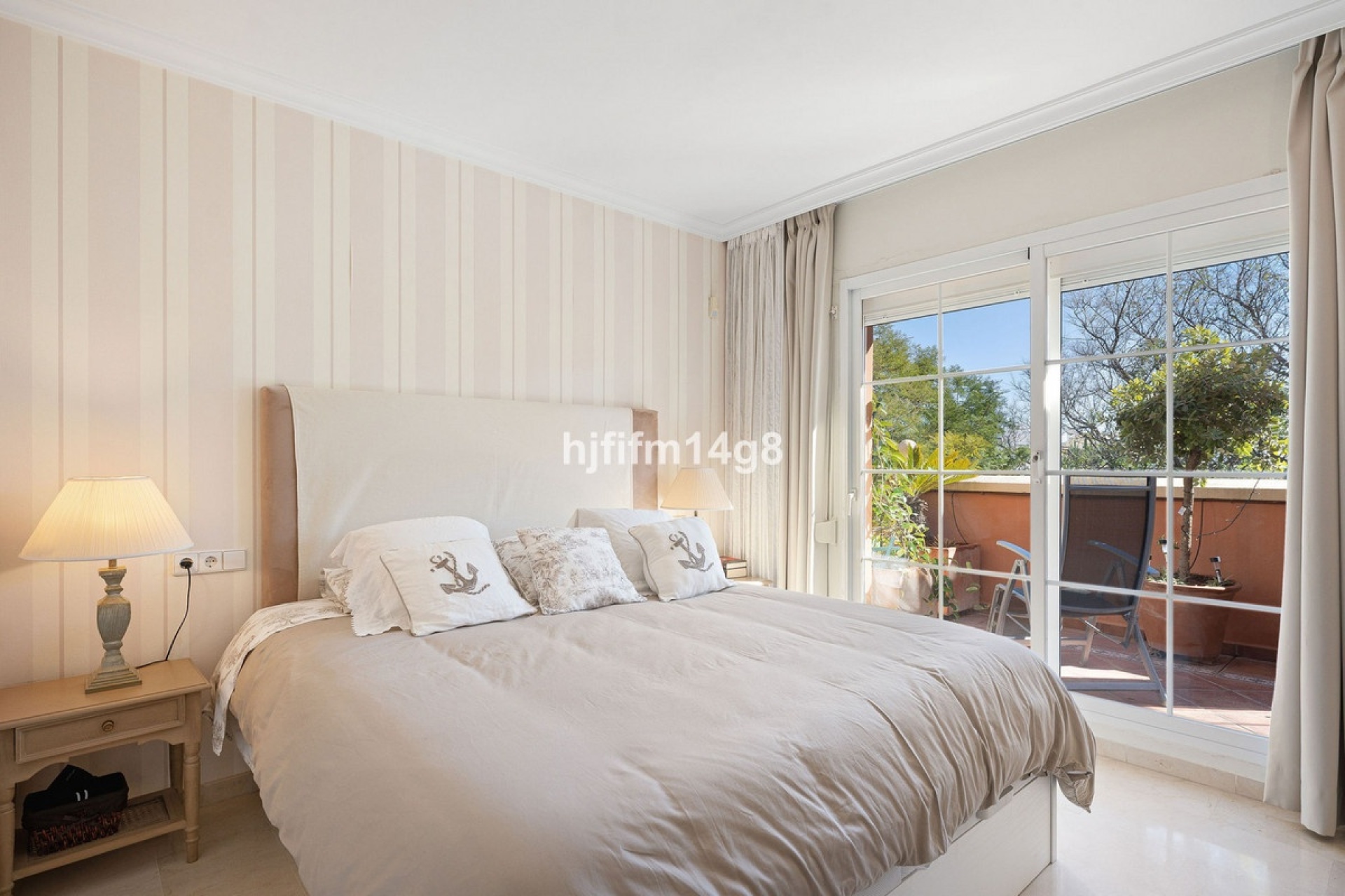 Rynek wtórny - apartment - Marbella - Nueva Andalucía