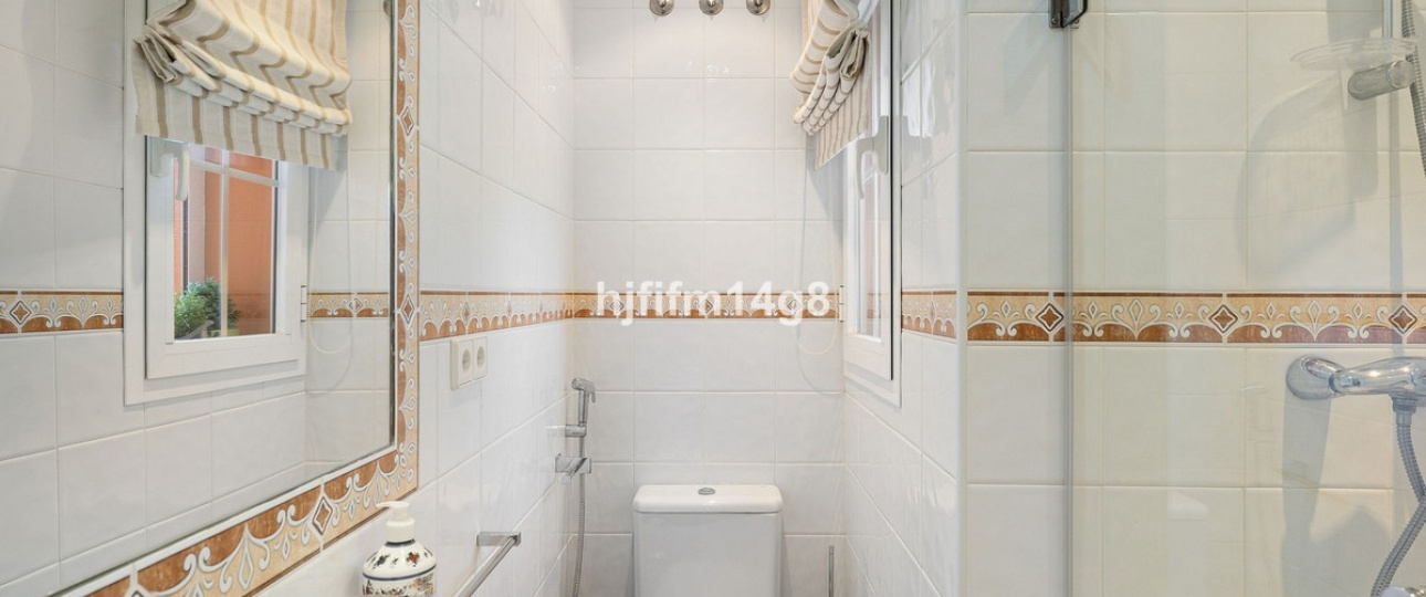 Rynek wtórny - apartment - Marbella - Nueva Andalucía