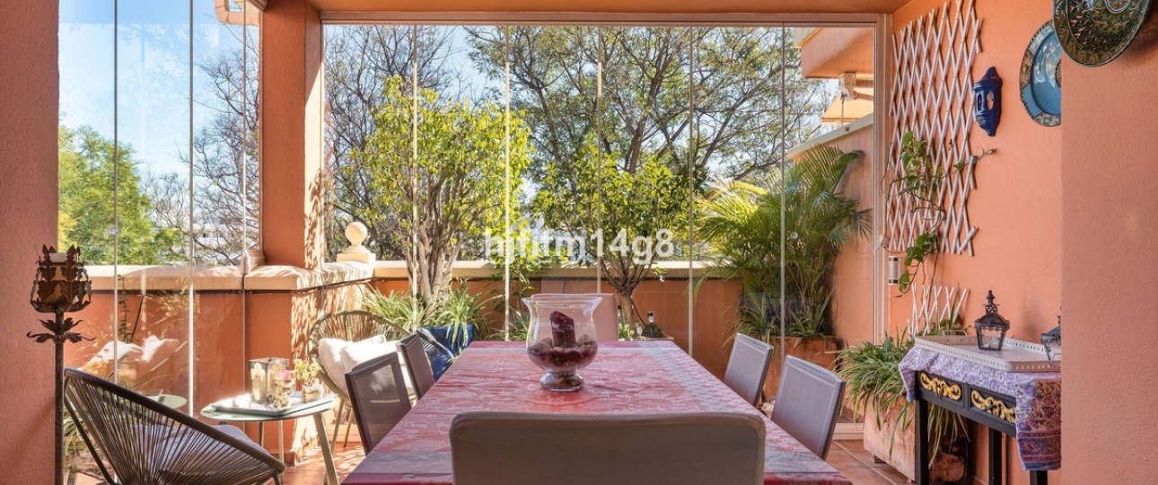 Rynek wtórny - apartment - Marbella - Nueva Andalucía