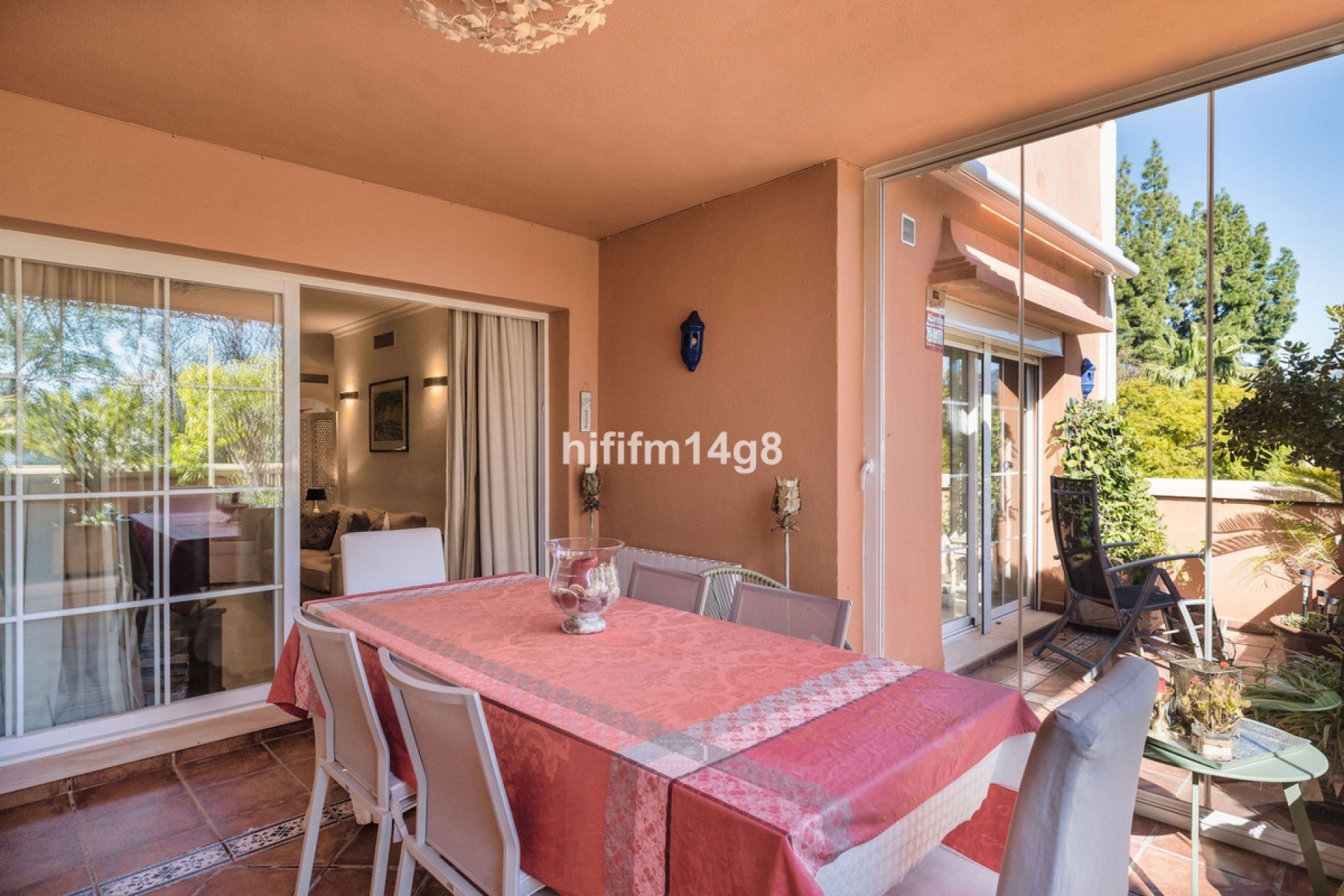 Rynek wtórny - apartment - Marbella - Nueva Andalucía