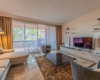 Rynek wtórny - apartment - Marbella - Nueva Andalucía