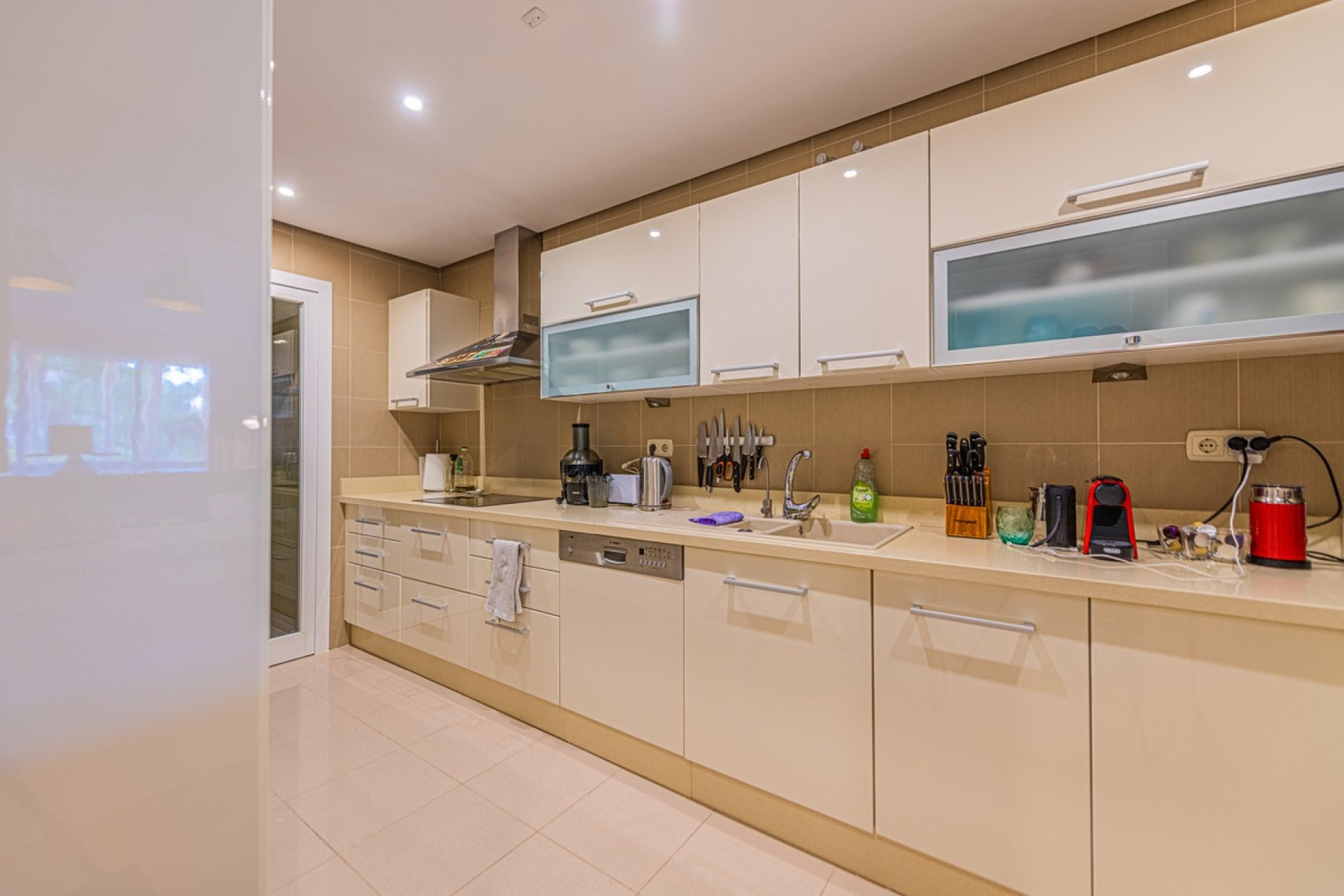 Rynek wtórny - apartment - Marbella - Nueva Andalucía