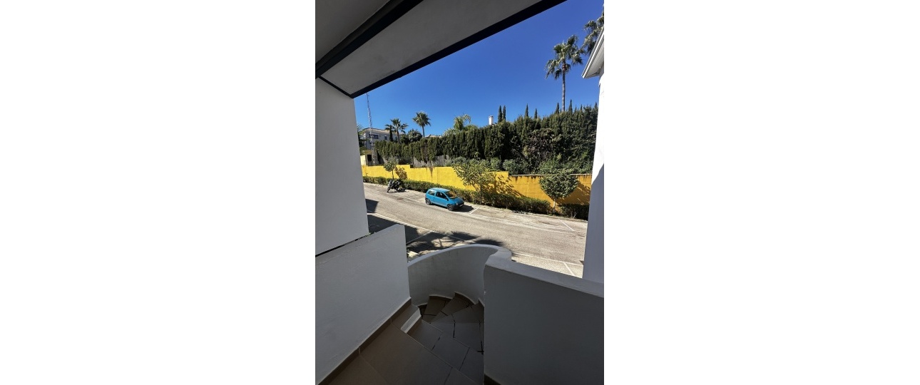 Rynek wtórny - apartment - Marbella - Nueva Andalucía