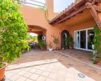 Rynek wtórny - apartment - Marbella - Nueva Andalucía