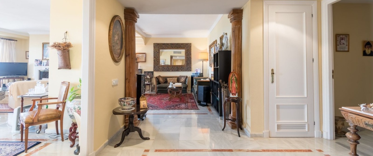 Rynek wtórny - apartment - Marbella - Nueva Andalucía