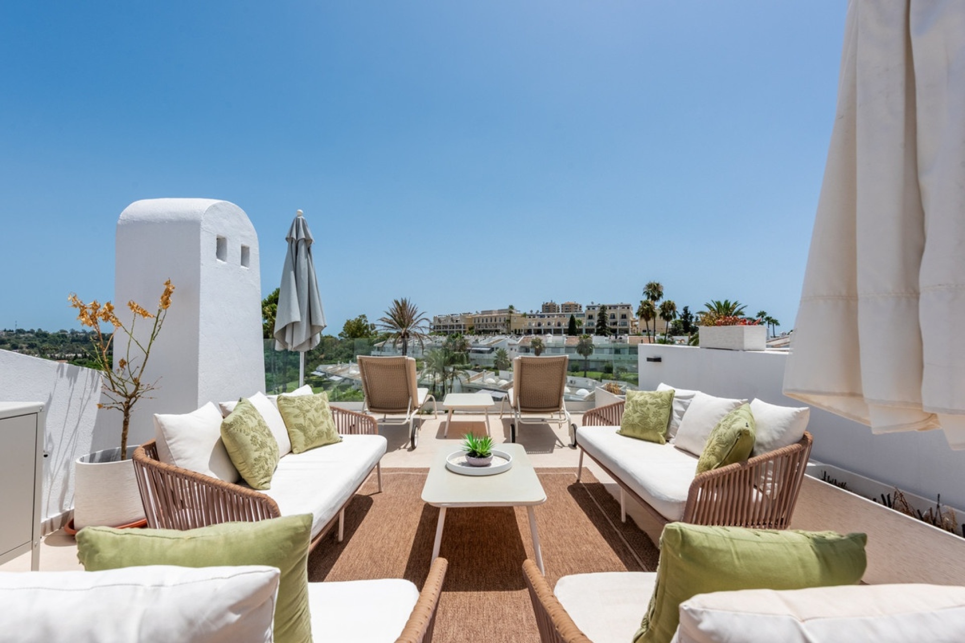 Rynek wtórny - apartment - Marbella - Nueva Andalucía
