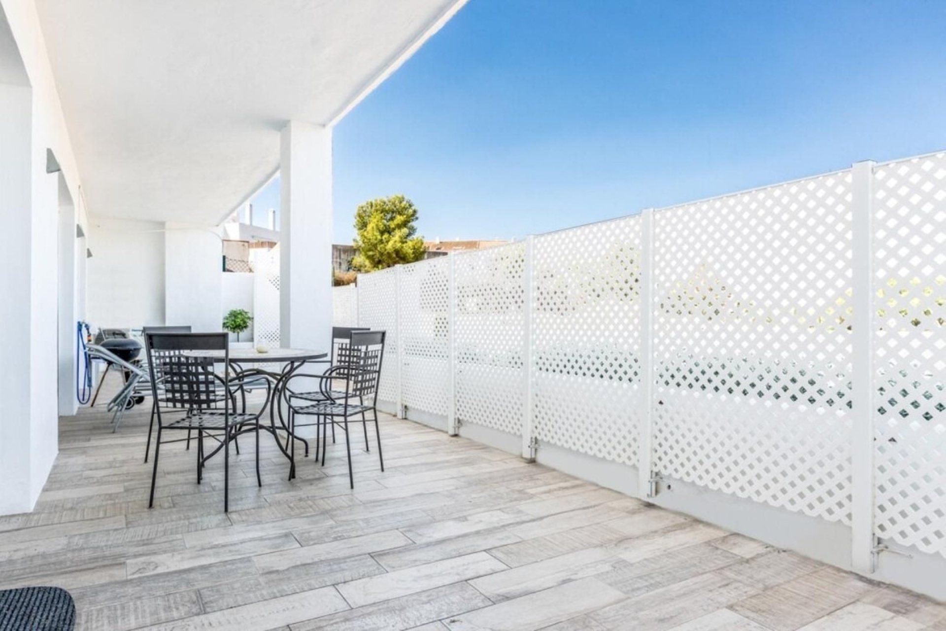 Rynek wtórny - apartment - Marbella - Nueva Andalucía