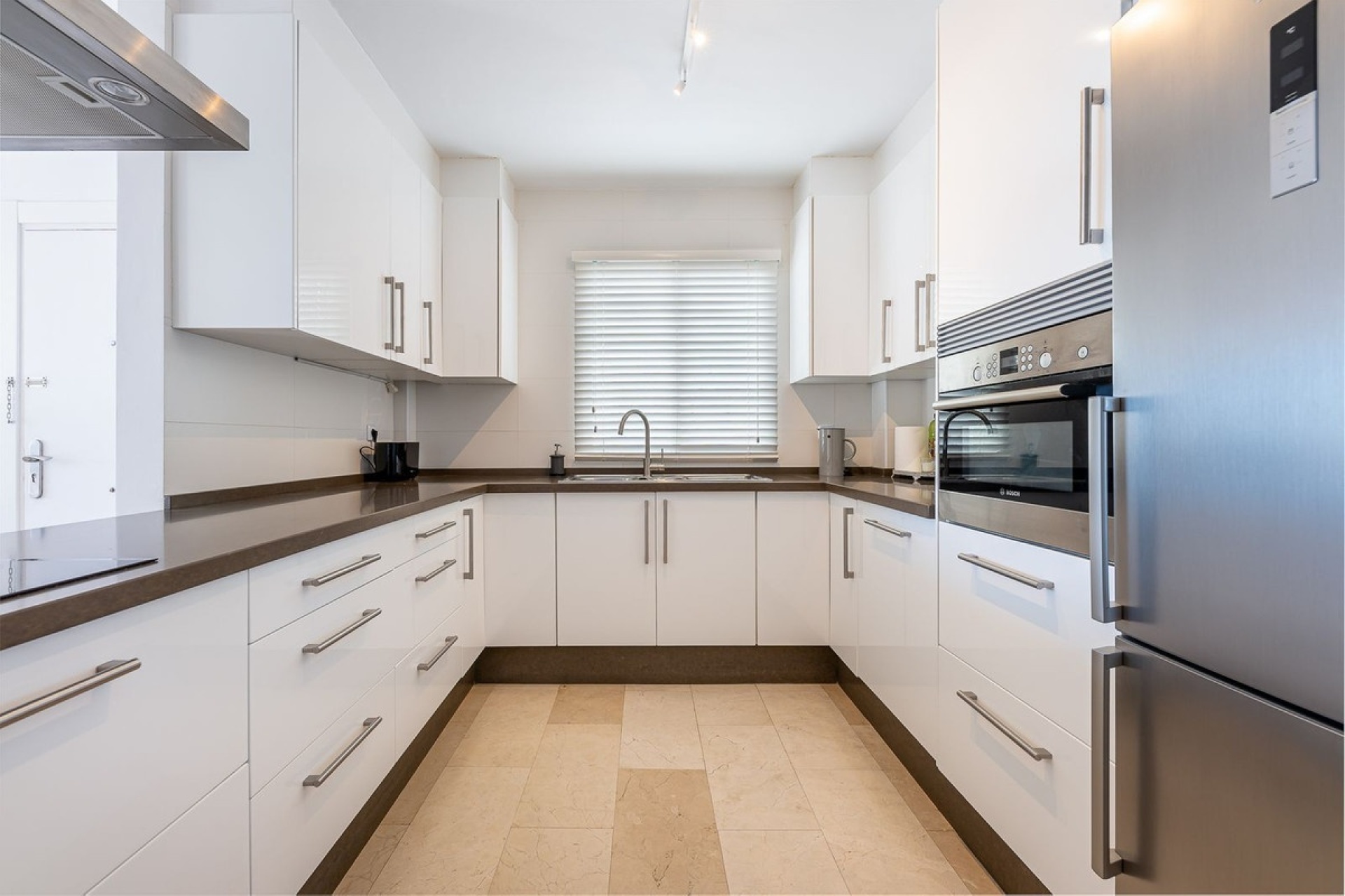 Rynek wtórny - apartment - Marbella - Nueva Andalucía