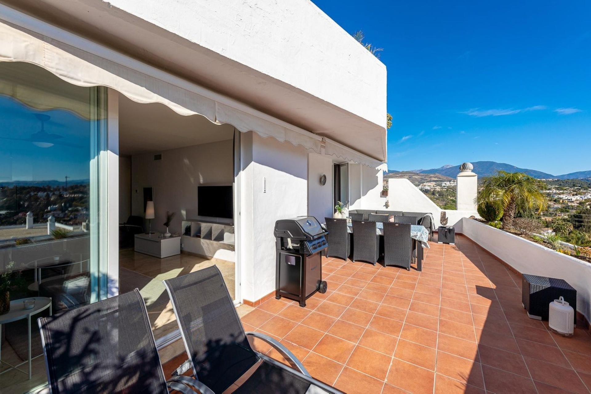 Rynek wtórny - apartment - Marbella - Nueva Andalucía