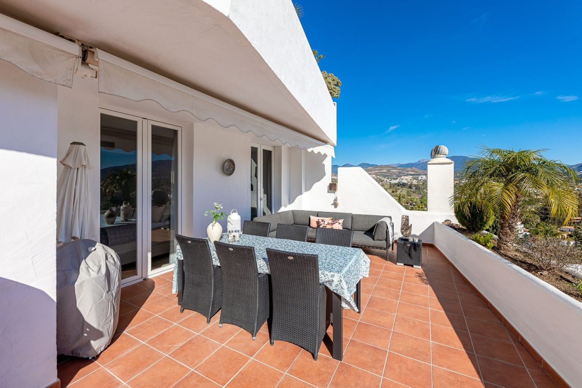 Rynek wtórny - apartment - Marbella - Nueva Andalucía