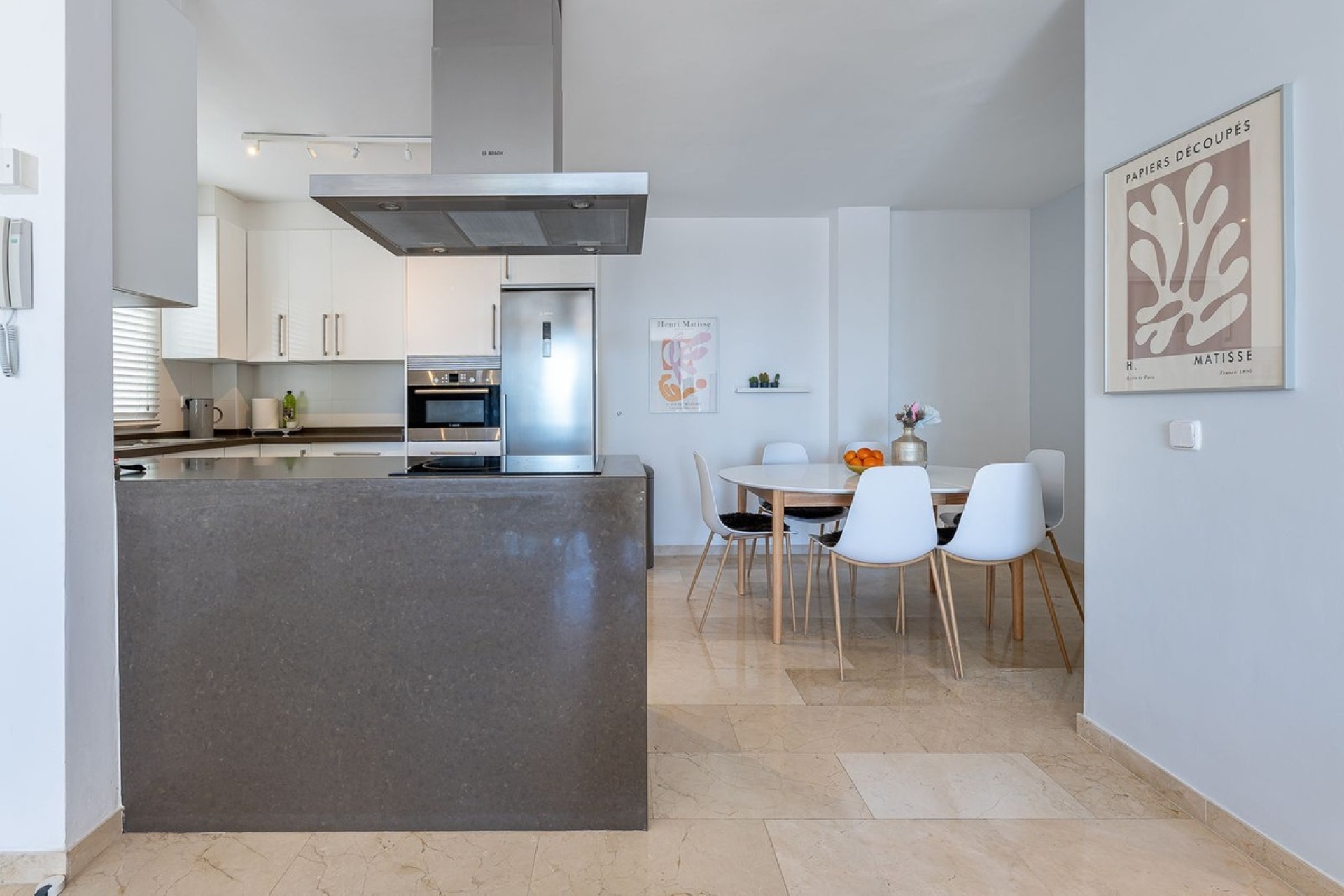 Rynek wtórny - apartment - Marbella - Nueva Andalucía