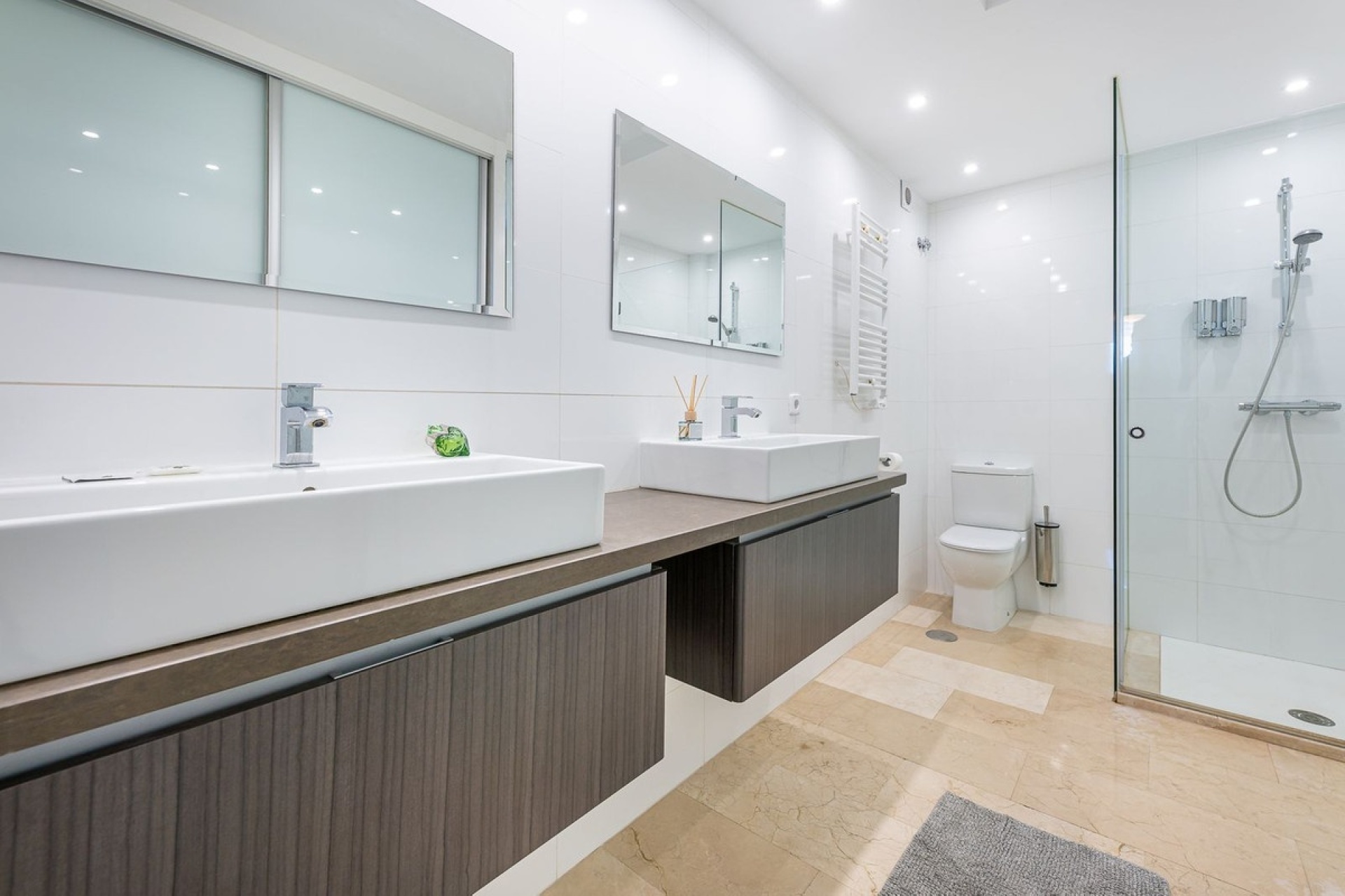 Rynek wtórny - apartment - Marbella - Nueva Andalucía