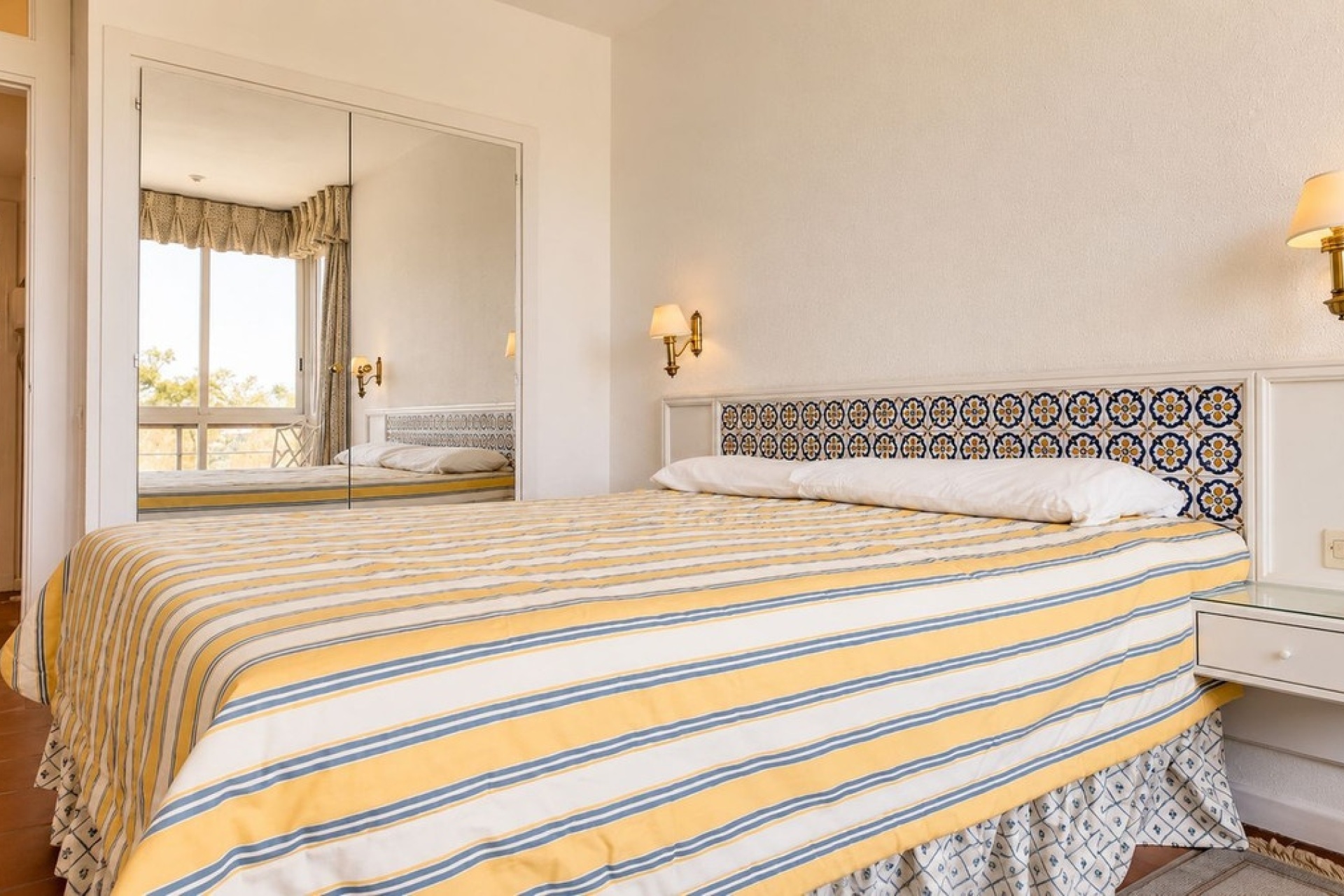 Rynek wtórny - apartment - Marbella - Nueva Andalucía