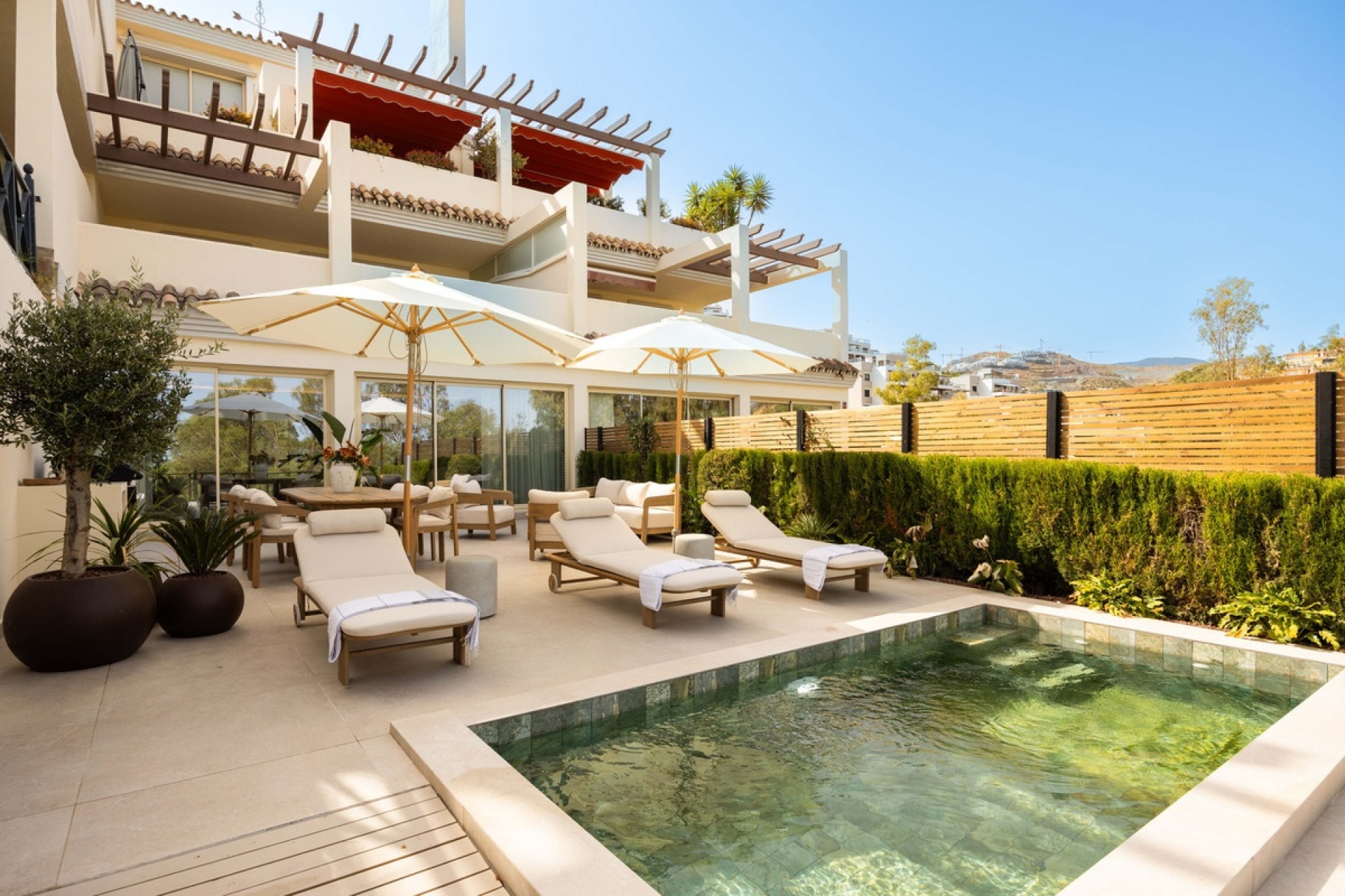 Rynek wtórny - apartment - Marbella - Nueva Andalucía