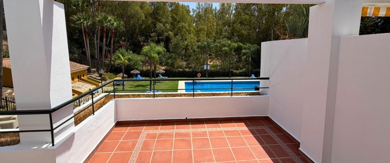 Rynek wtórny - apartment - Marbella - Nueva Andalucía