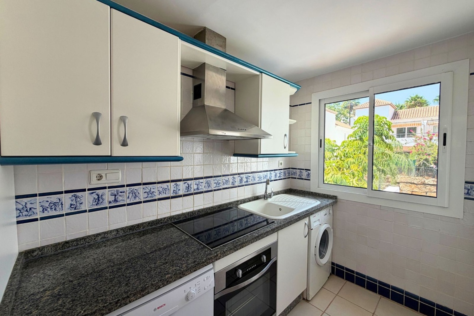 Rynek wtórny - apartment - Marbella - Nueva Andalucía