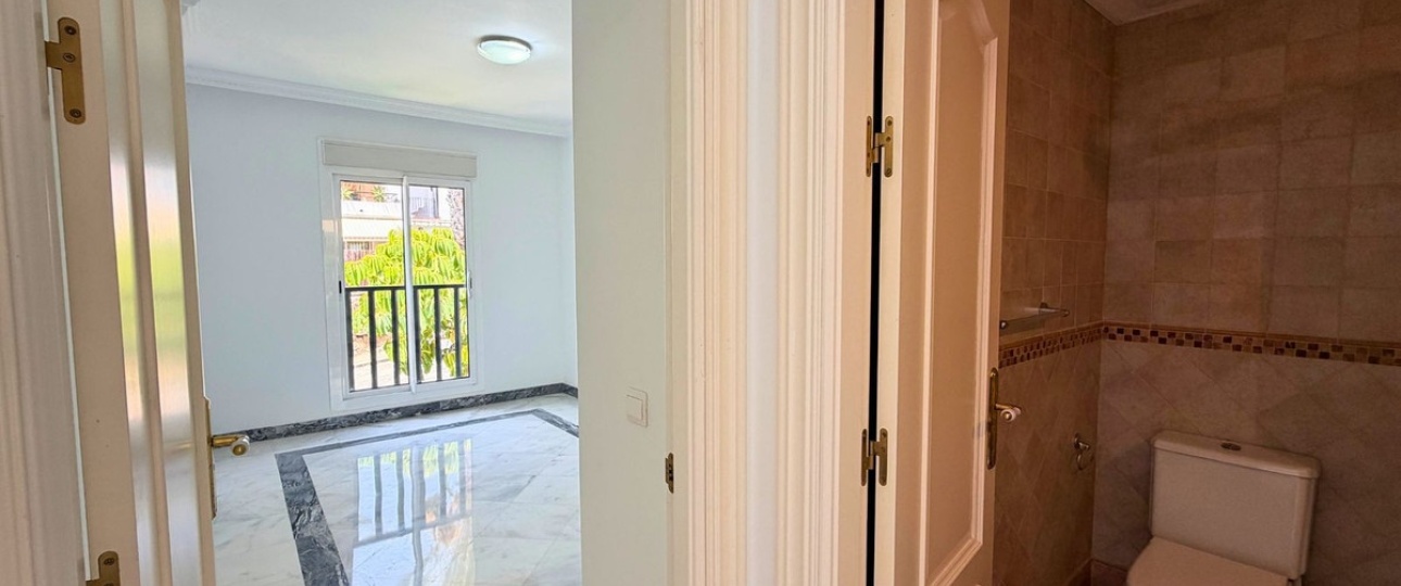 Rynek wtórny - apartment - Marbella - Nueva Andalucía