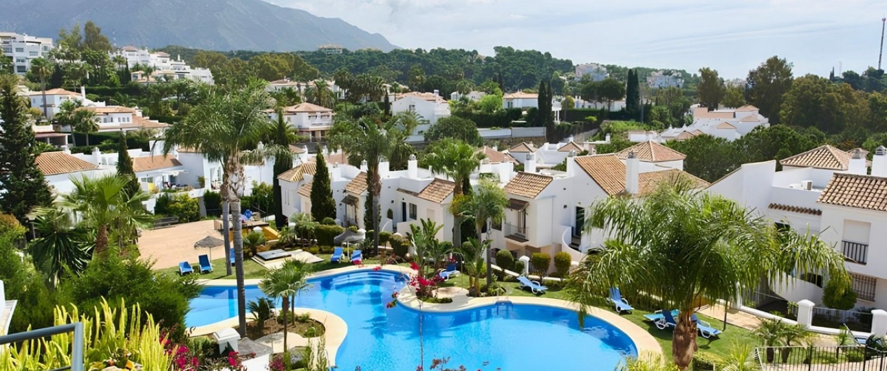 Rynek wtórny - apartment - Marbella - Nueva Andalucía