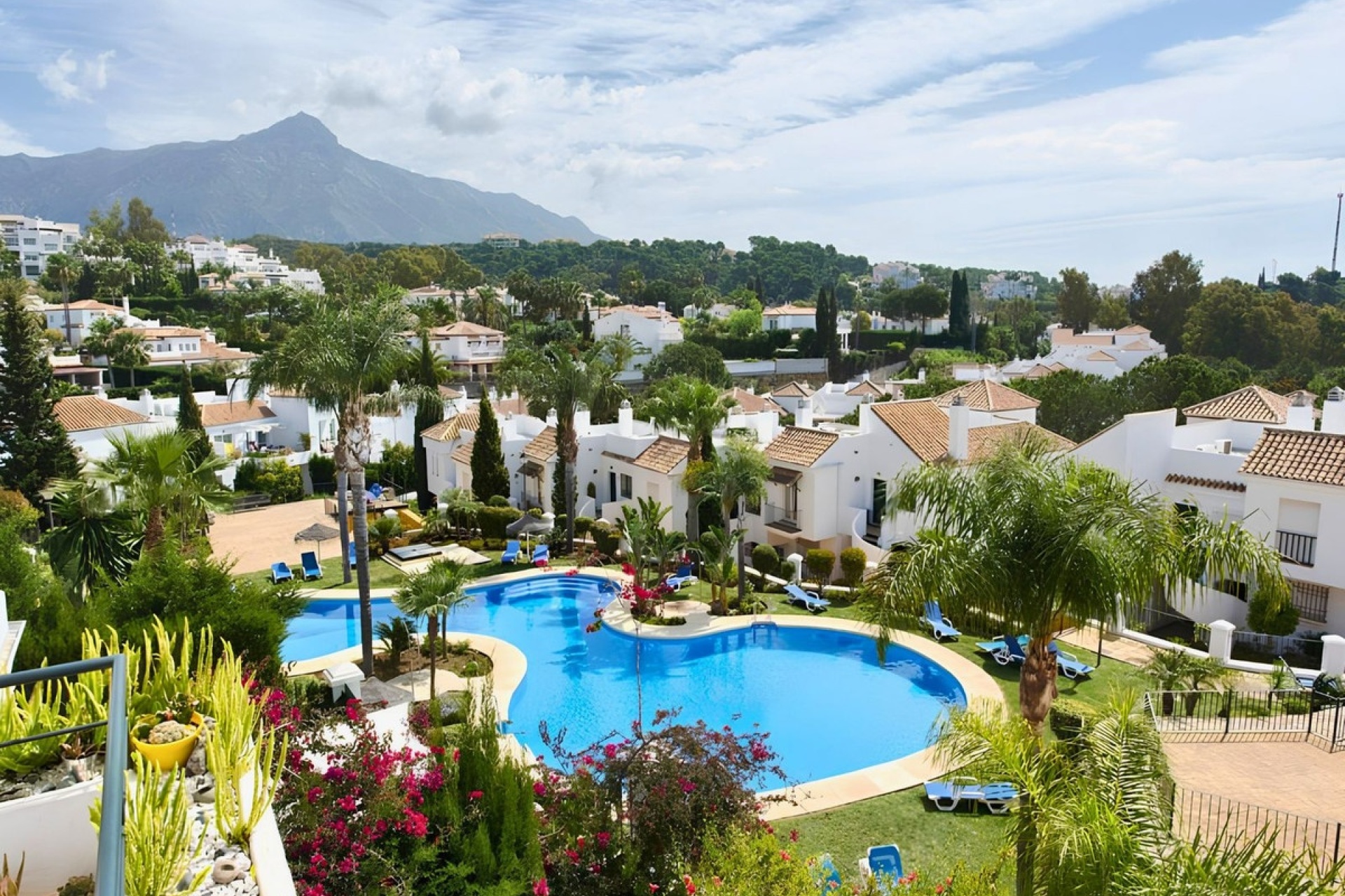 Rynek wtórny - apartment - Marbella - Nueva Andalucía