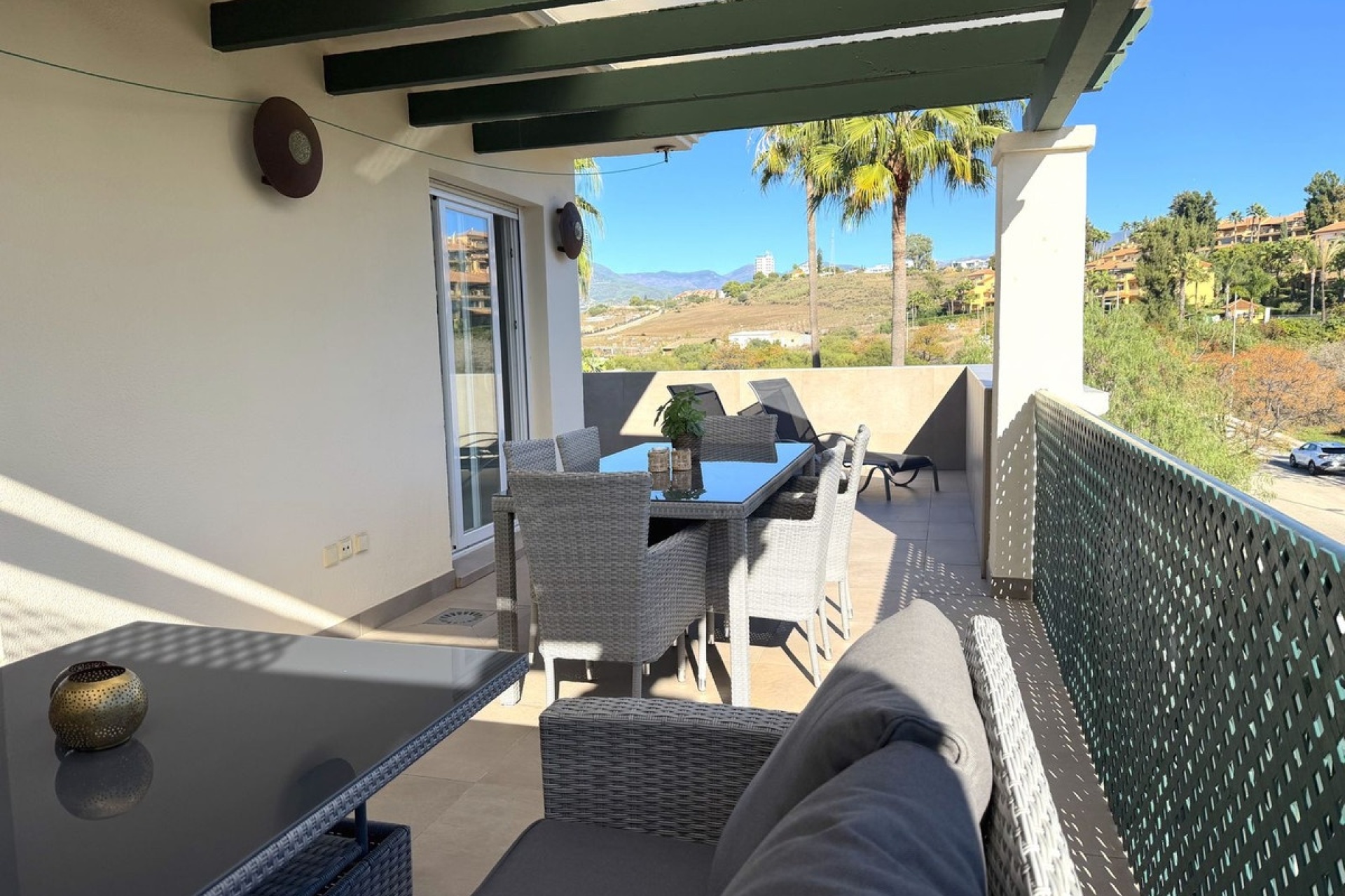 Rynek wtórny - apartment - Marbella - Nueva Andalucía
