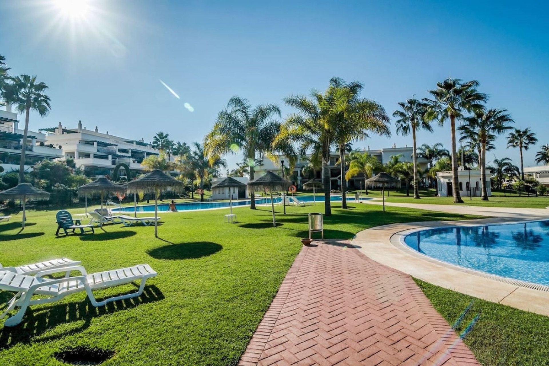 Rynek wtórny - apartment - Marbella - Nueva Andalucía