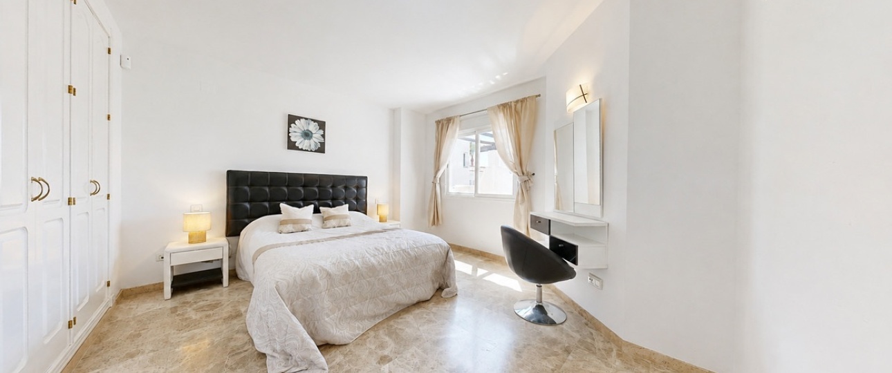 Rynek wtórny - apartment - Marbella - Nueva Andalucía