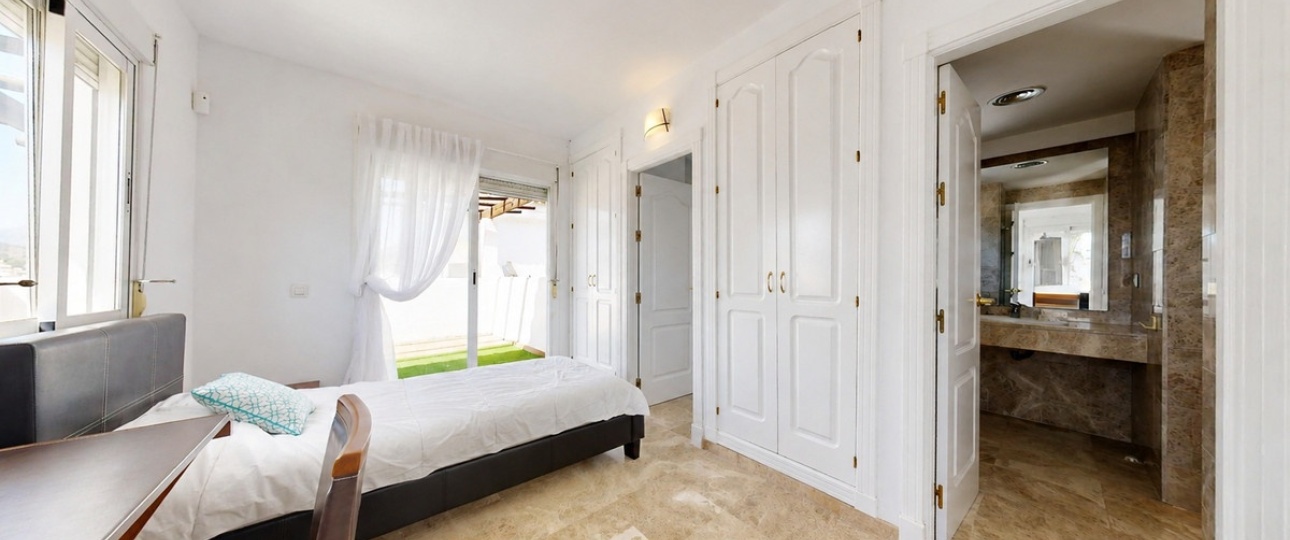 Rynek wtórny - apartment - Marbella - Nueva Andalucía