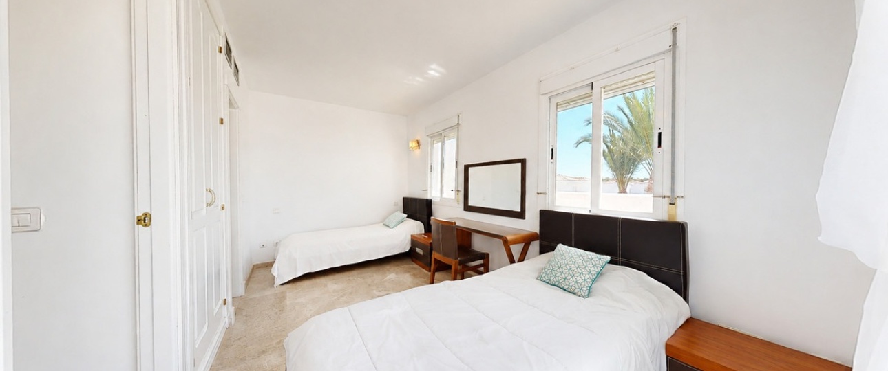 Rynek wtórny - apartment - Marbella - Nueva Andalucía