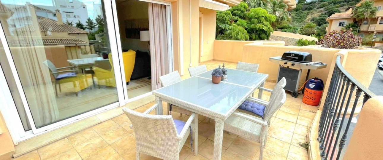 Rynek wtórny - apartment - Marbella - Nueva Andalucía