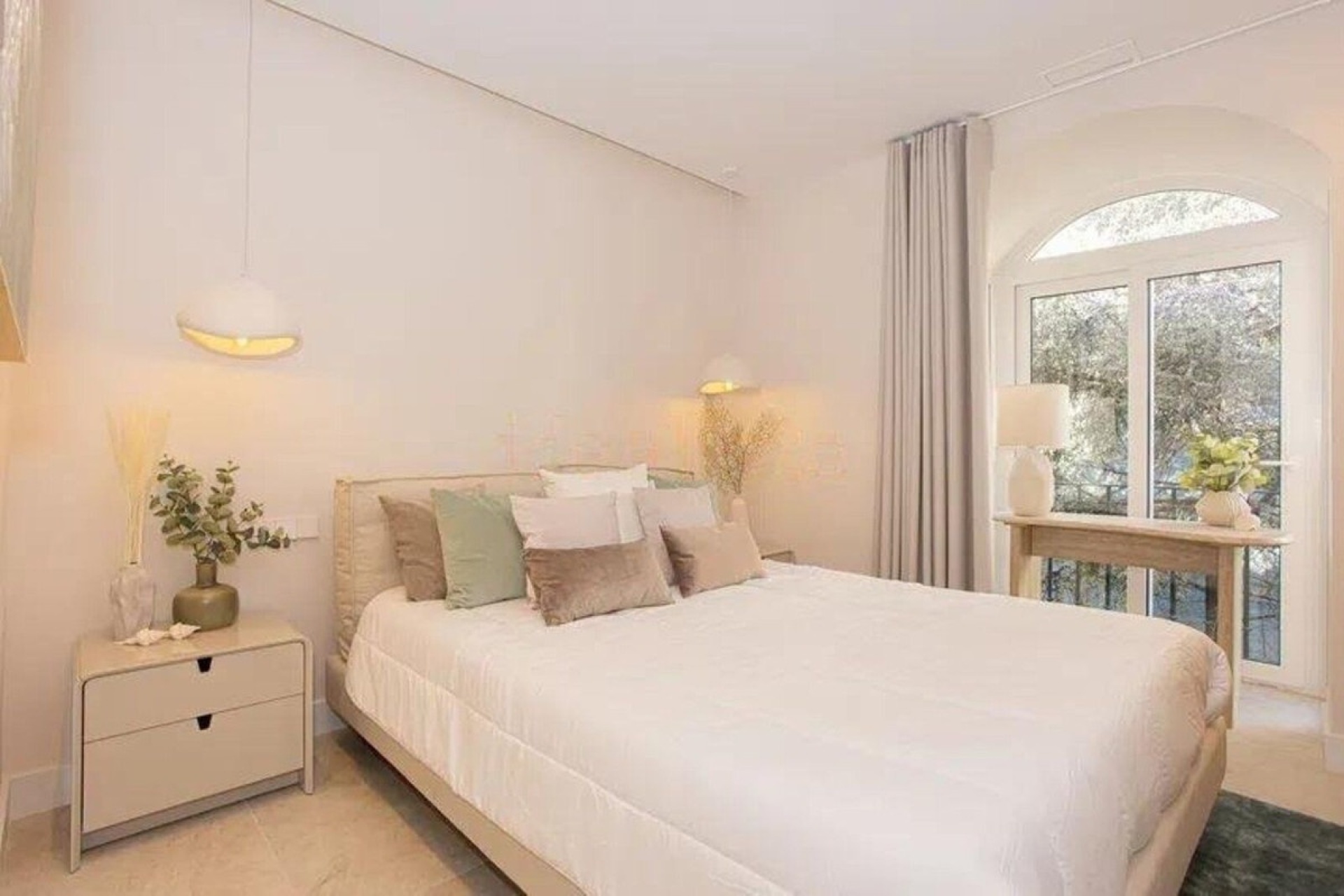 Rynek wtórny - apartment - Marbella - Nueva Andalucía