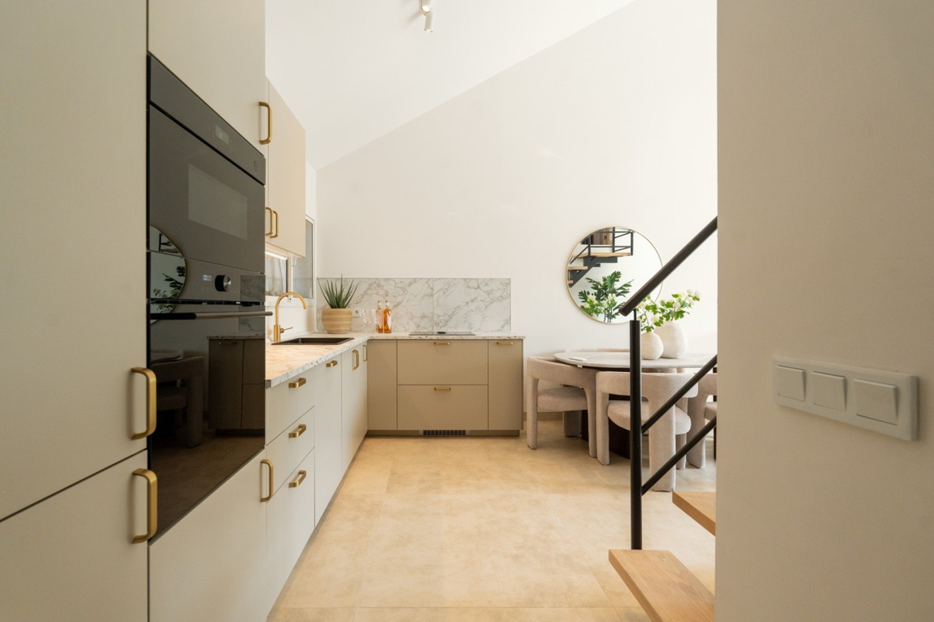 Rynek wtórny - apartment - Marbella - Nueva Andalucía