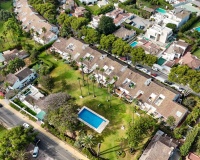 Rynek wtórny - apartment - Marbella - Nueva Andalucía