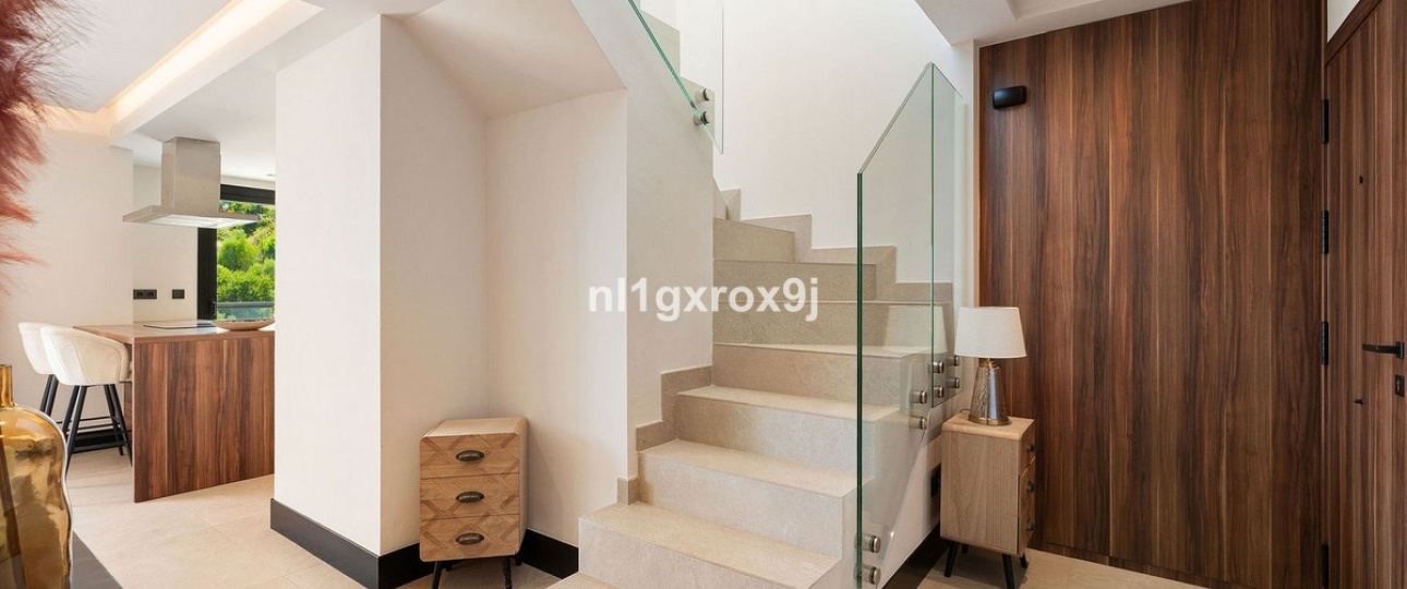 Rynek wtórny - apartment - Marbella - Nueva Andalucía