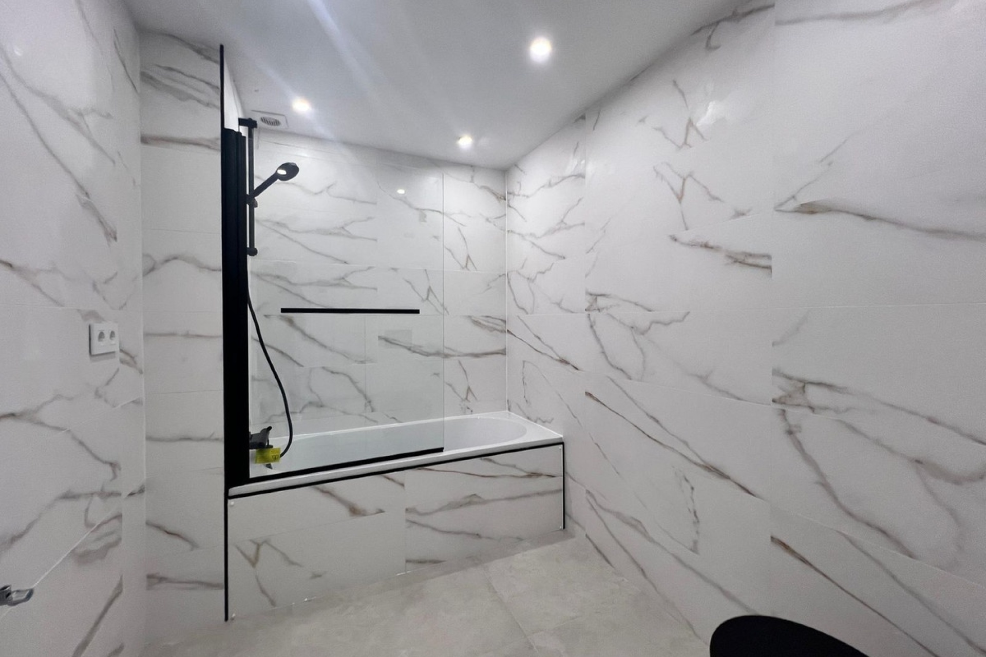 Rynek wtórny - apartment - Marbella - Nueva Andalucía