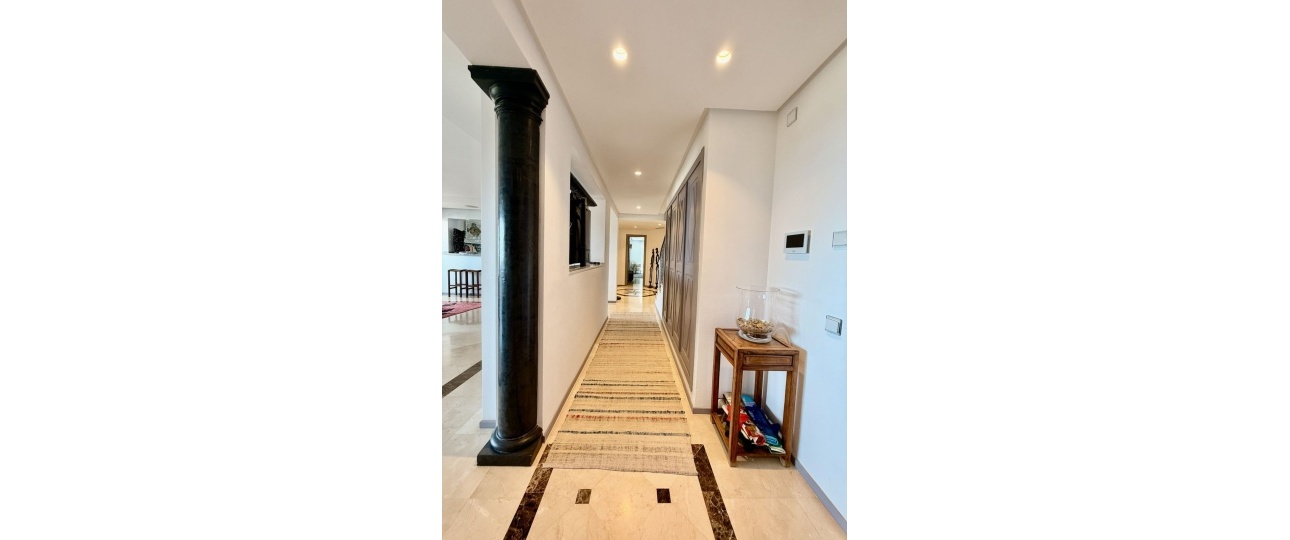Rynek wtórny - apartment - Marbella - Nueva Andalucía