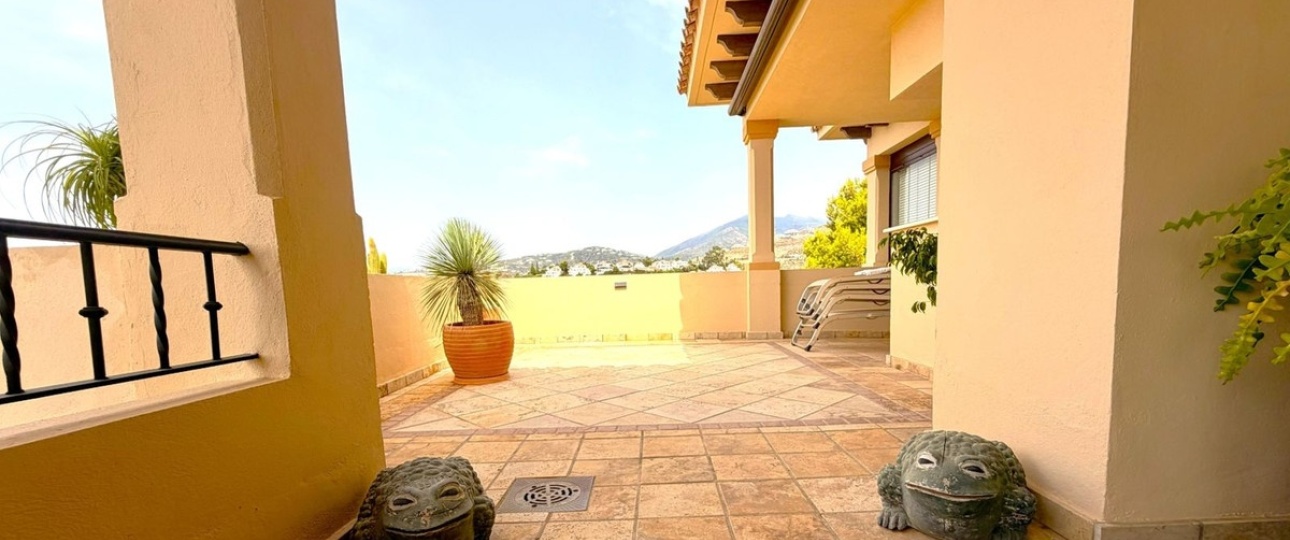 Rynek wtórny - apartment - Marbella - Nueva Andalucía