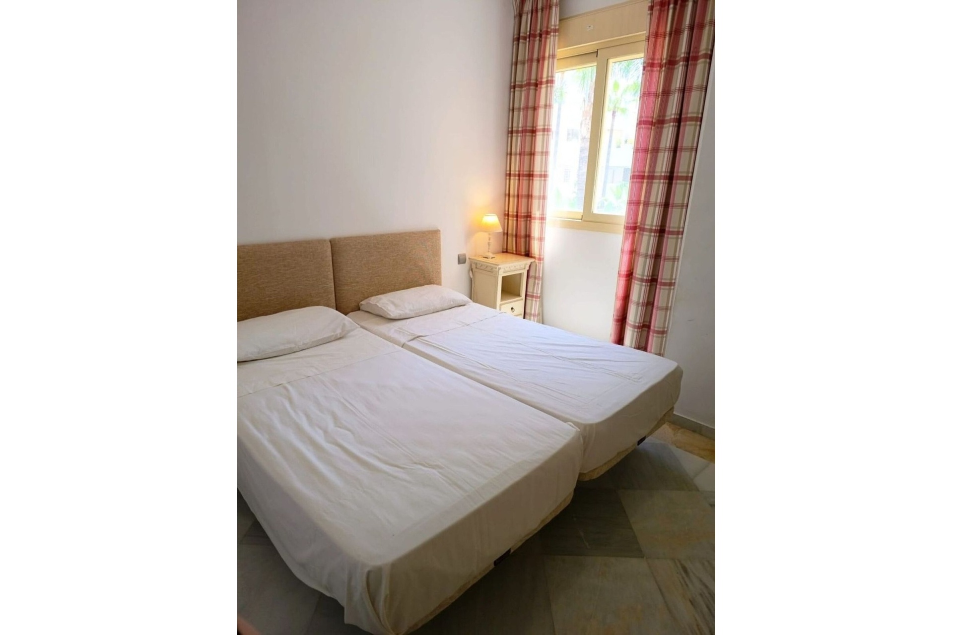 Rynek wtórny - apartment - Marbella - Nueva Andalucía