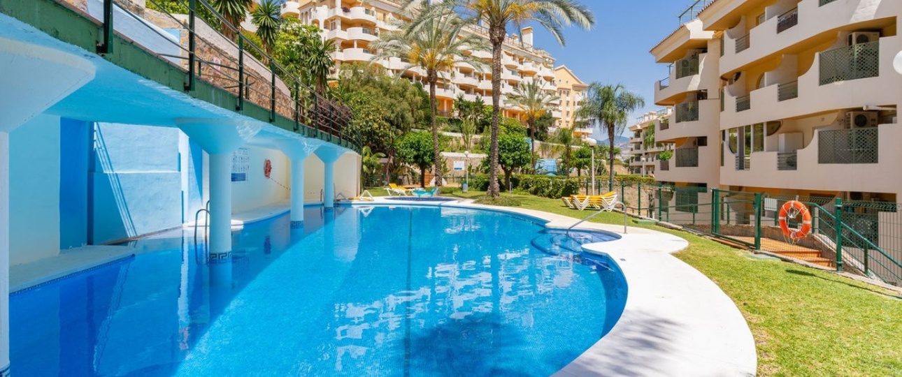 Rynek wtórny - apartment - Marbella - Nueva Andalucía