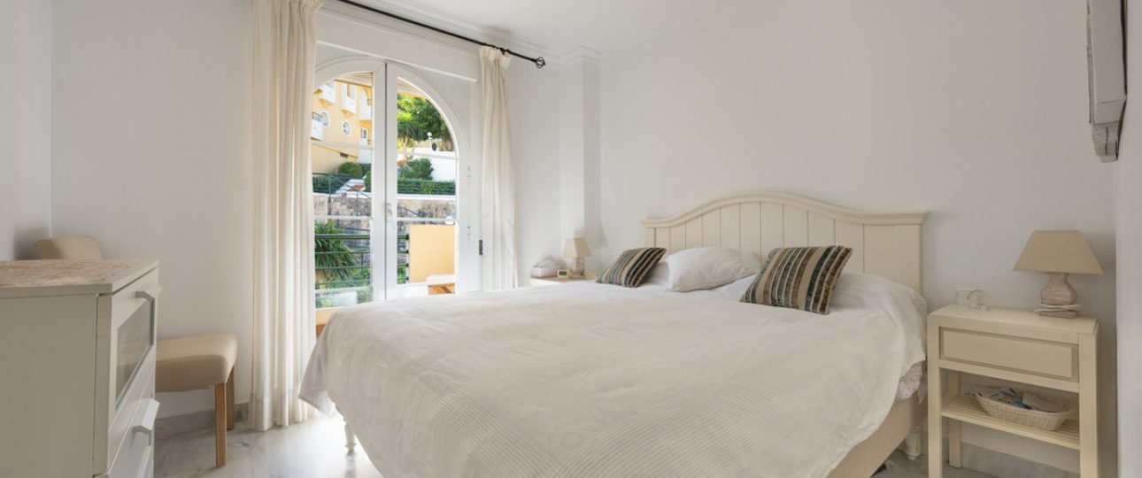 Rynek wtórny - apartment - Marbella - Nueva Andalucía