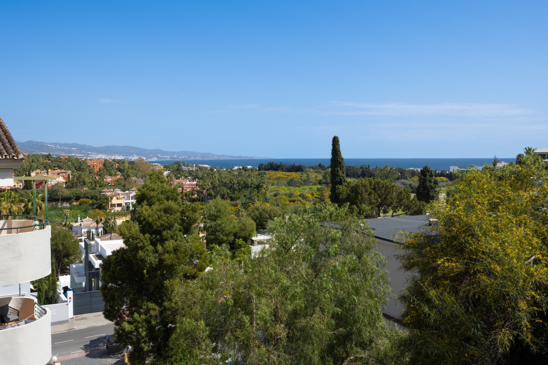 Rynek wtórny - apartment - Marbella - Nueva Andalucía
