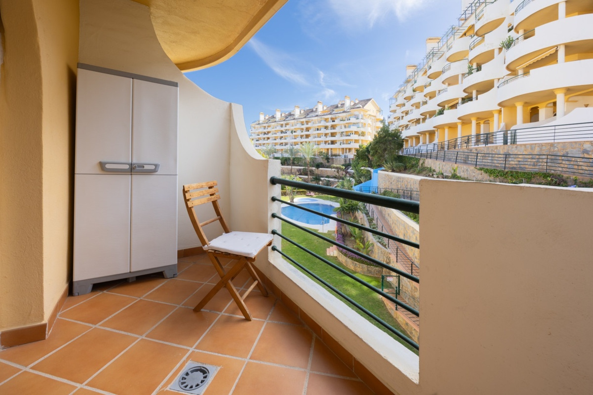 Rynek wtórny - apartment - Marbella - Nueva Andalucía