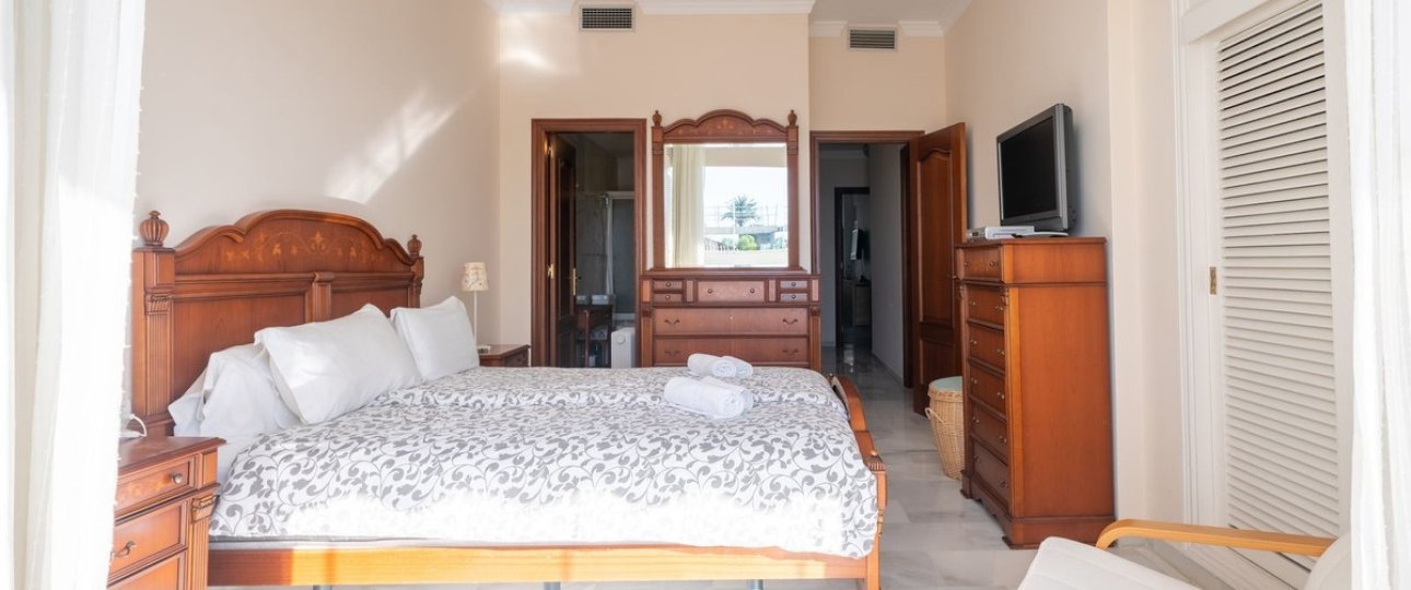 Rynek wtórny - apartment - Marbella - Nueva Andalucía