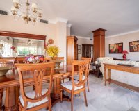Rynek wtórny - apartment - Marbella - Nueva Andalucía