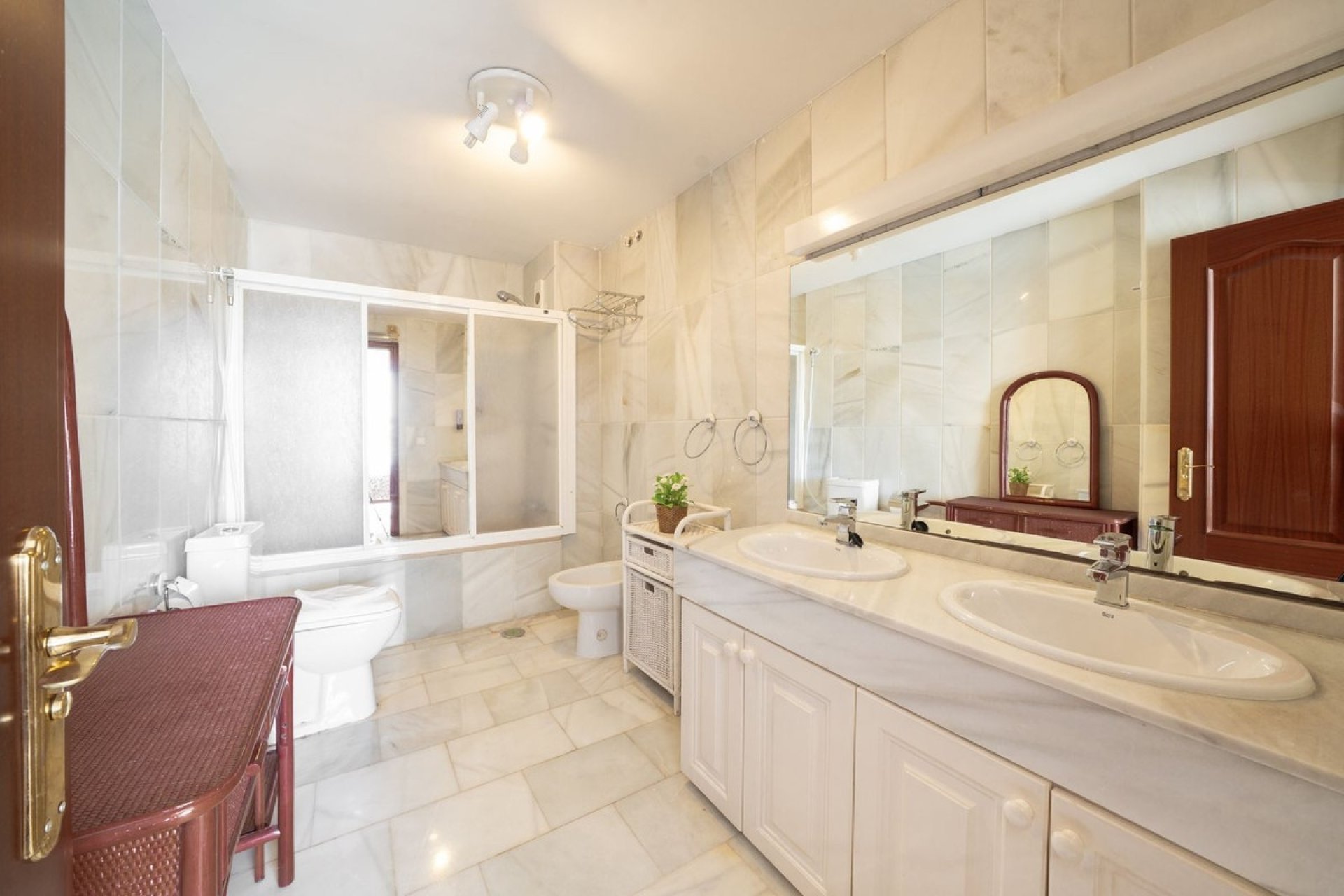 Rynek wtórny - apartment - Marbella - Nueva Andalucía